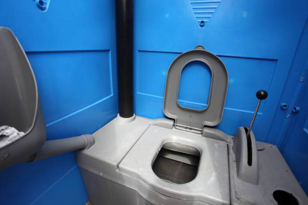 Portable Toilet Options We Offer in Peachtree City, GA